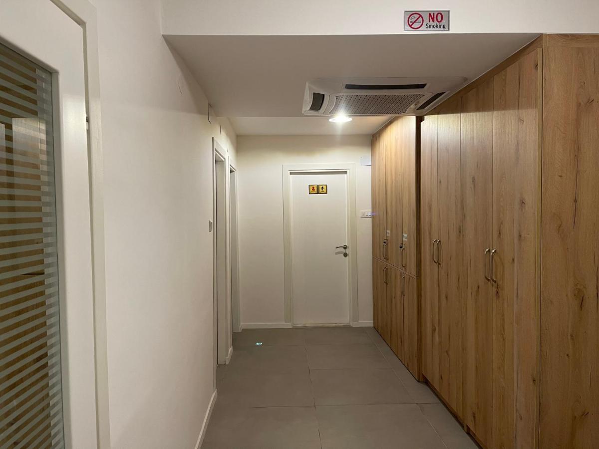 Idealapartments Llc 4 Pristina Exterior photo